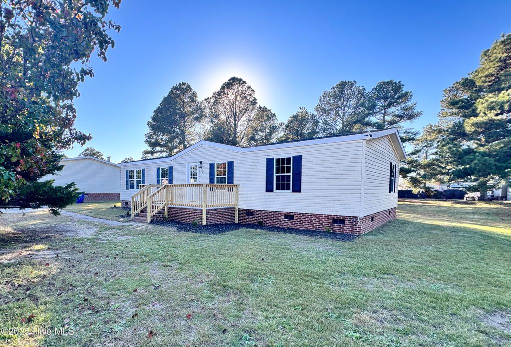 Photo of 106 Peppertree Lane, Raeford, NC 28376 (MLS # 100540306)