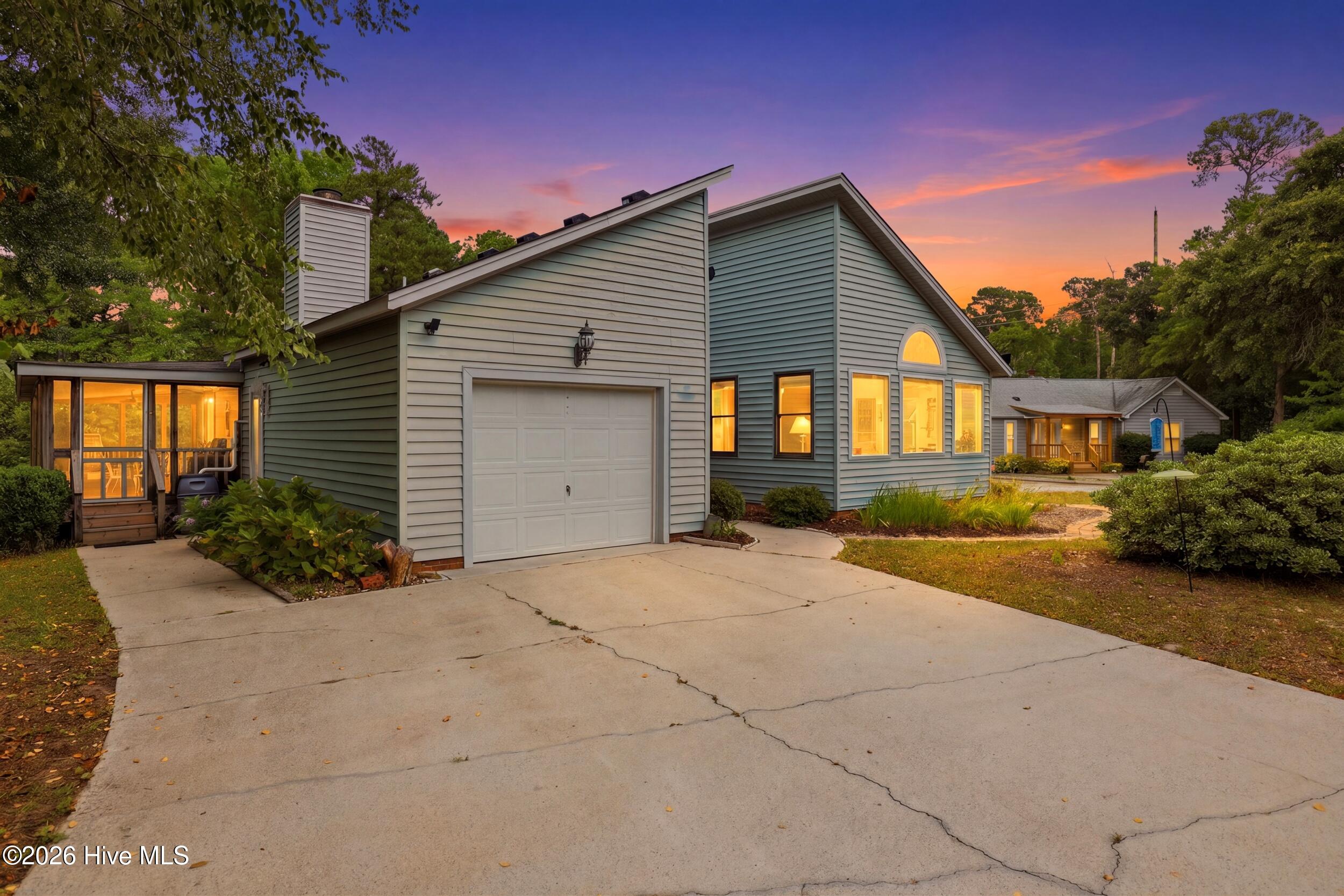 3423 Talon Court