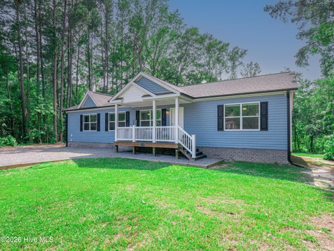 Tiny photo for 137 Bayside Drive, Sneads Ferry, NC 28460 (MLS # 100590352)