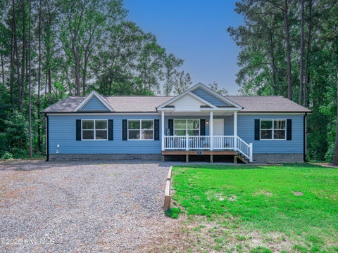 Tiny photo for 137 Bayside Drive, Sneads Ferry, NC 28460 (MLS # 100590352)