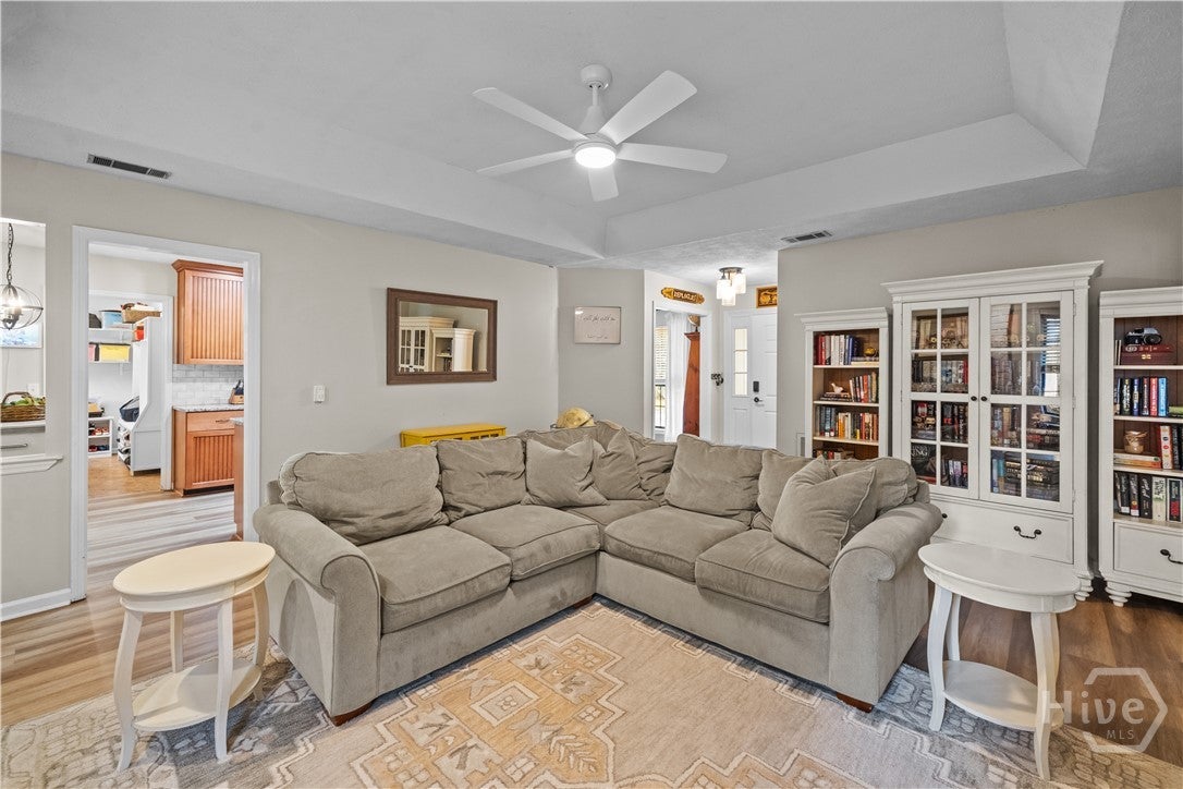 8 Bristlecone Court