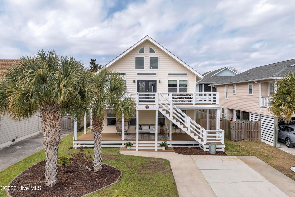 Photo of 929 Riptide Lane, Carolina Beach, NC 28428 (MLS # 100562699)