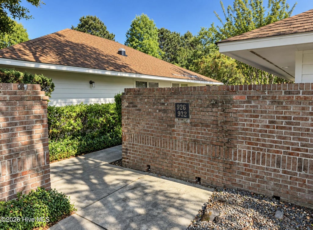Photo of 928 Summerlin Falls Court, Wilmington, NC 28412 (MLS # 100612176)