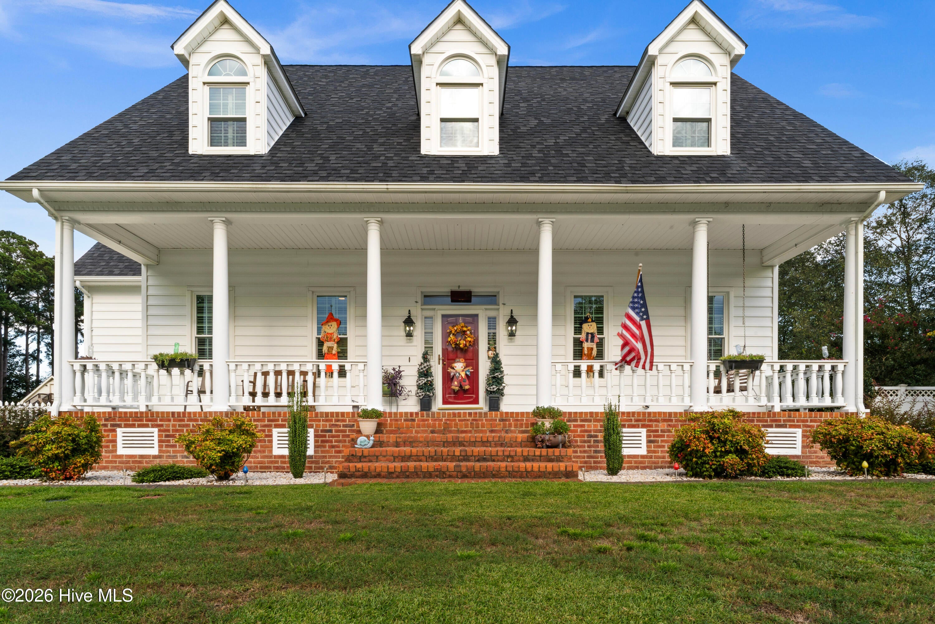305 Fox Ridge Road
