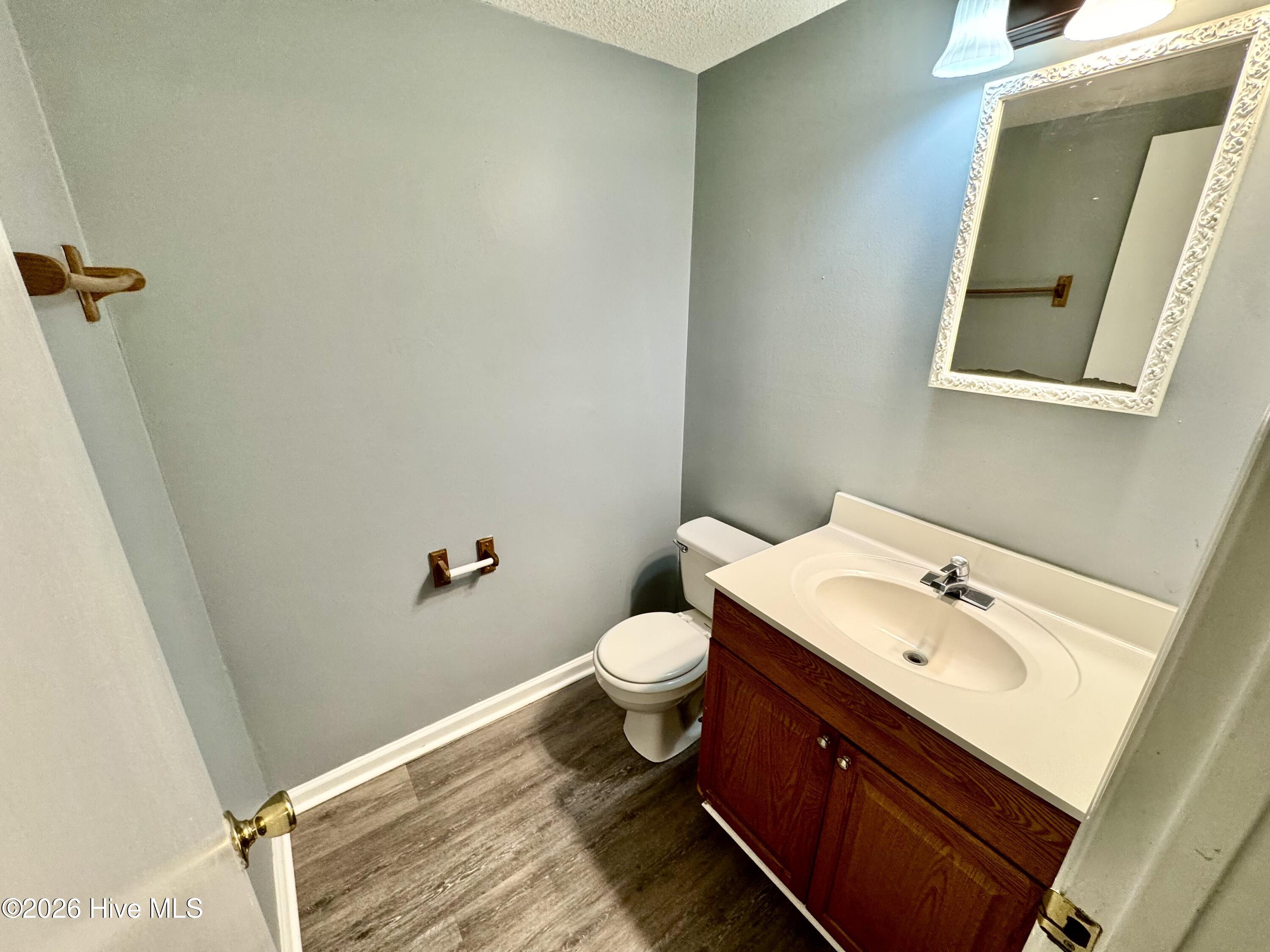 141 King George Court