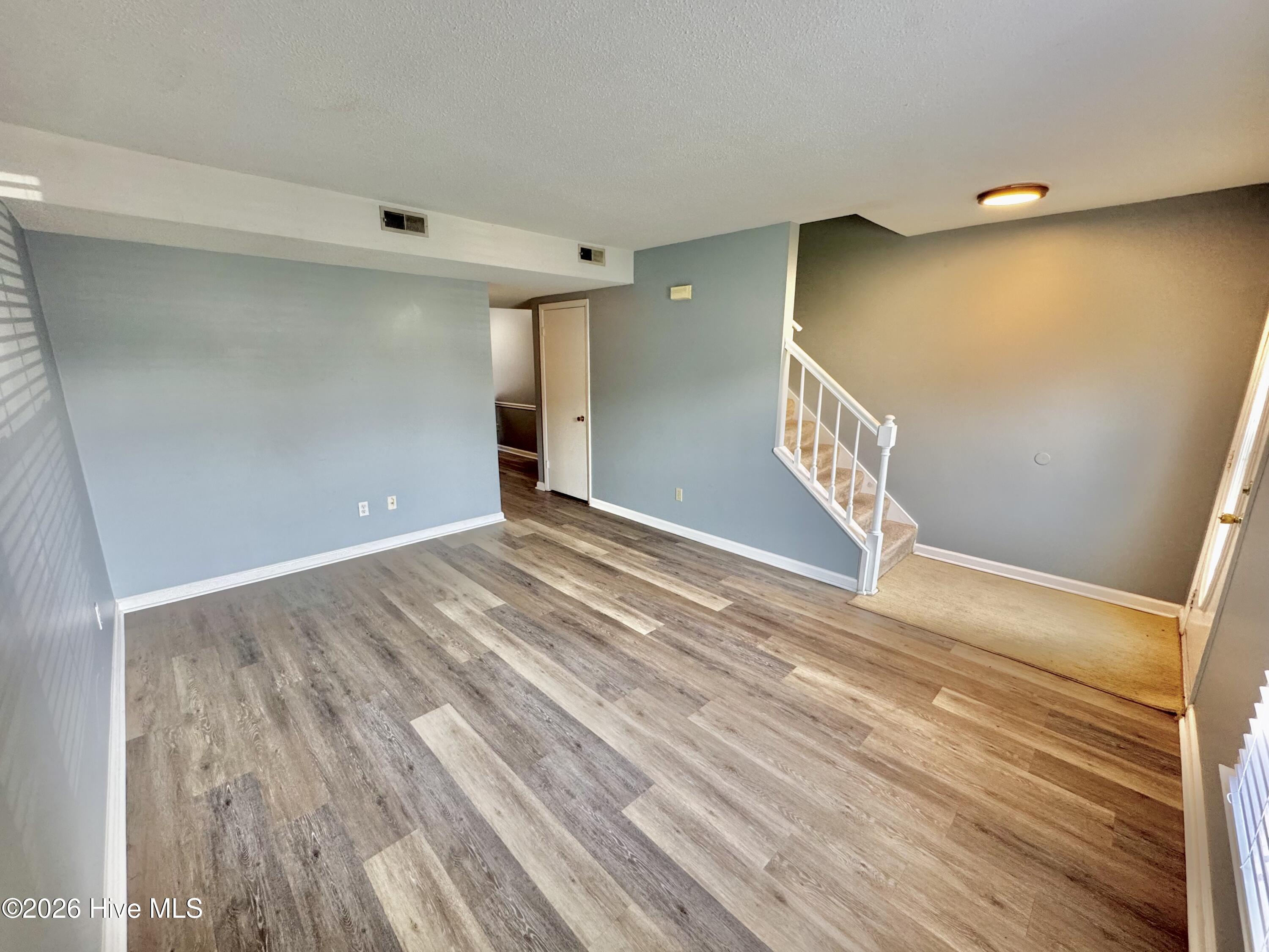 141 King George Court