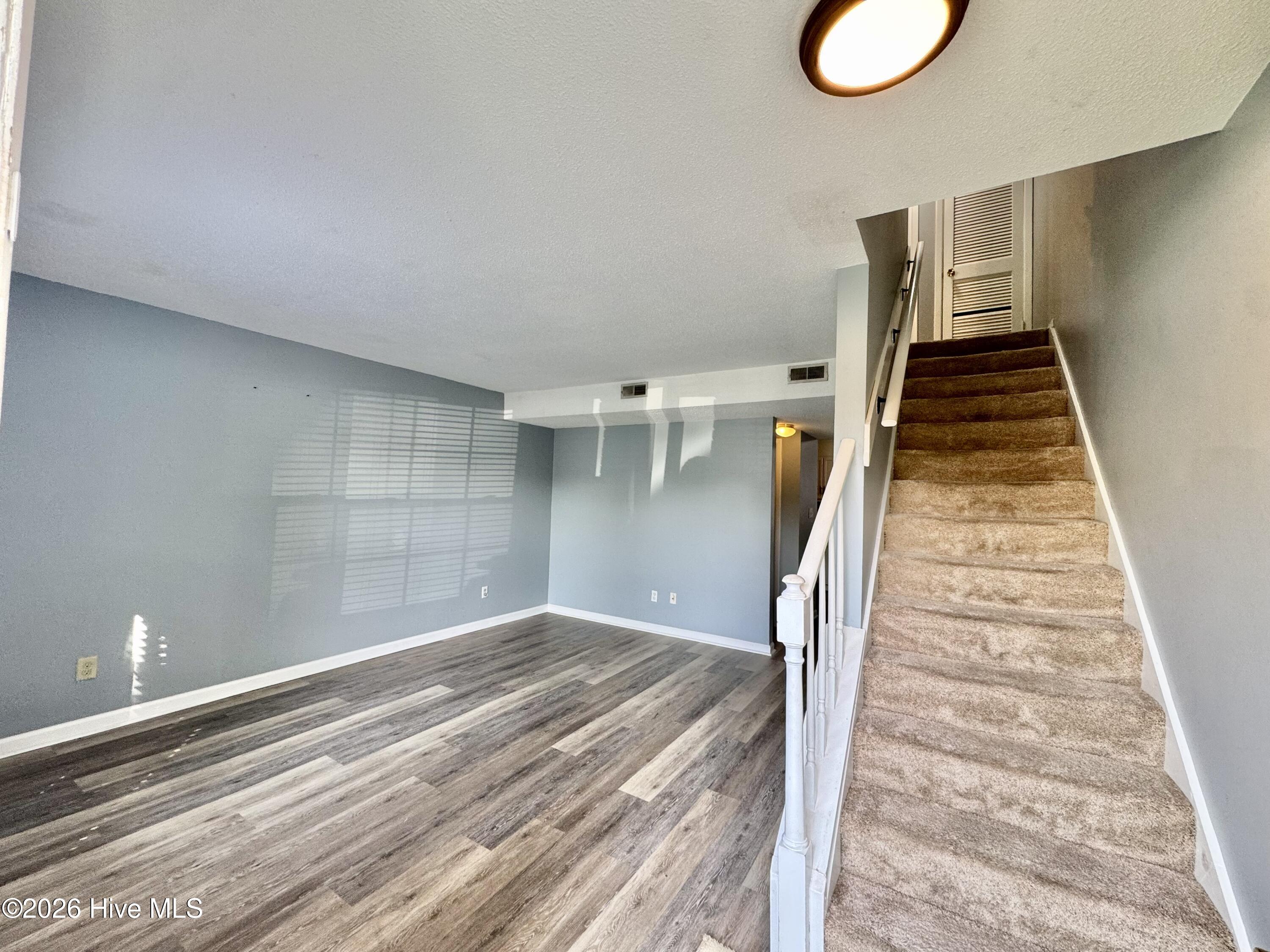 141 King George Court
