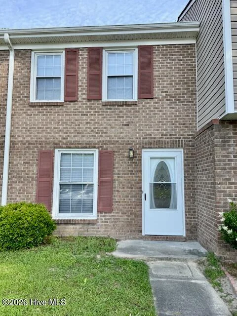 141 King George Court