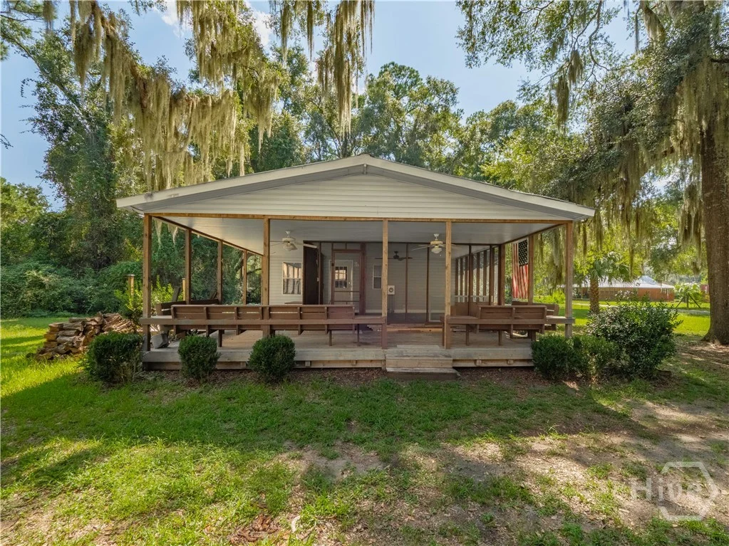1045 Live Oak Lane NE, Townsend, GA, 31331