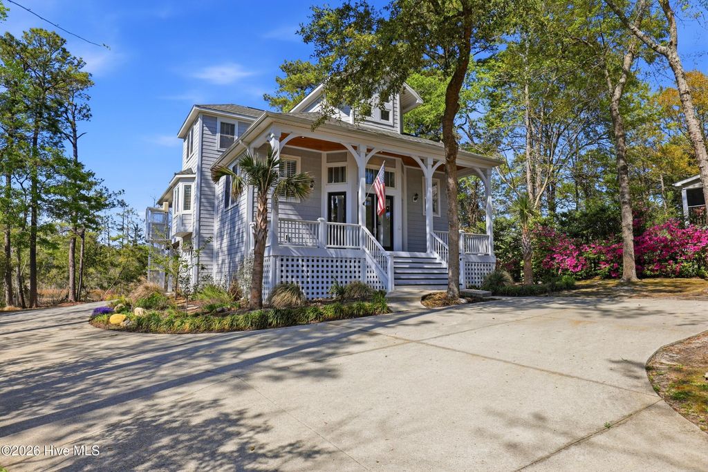 Photo of 1207 Upper Reach Drive, Wilmington, NC 28409 (MLS # 100564961)