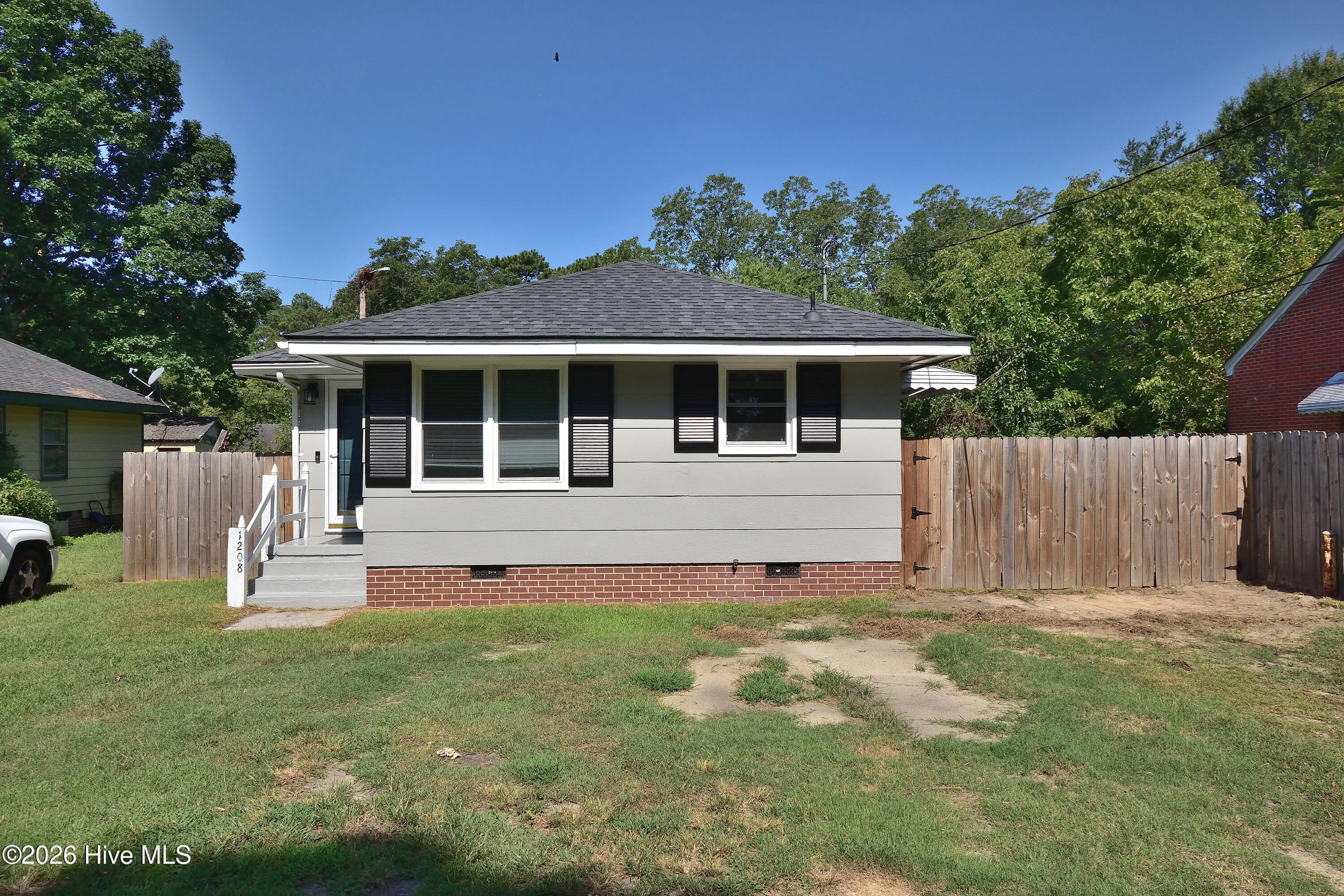 1208 Russell Street