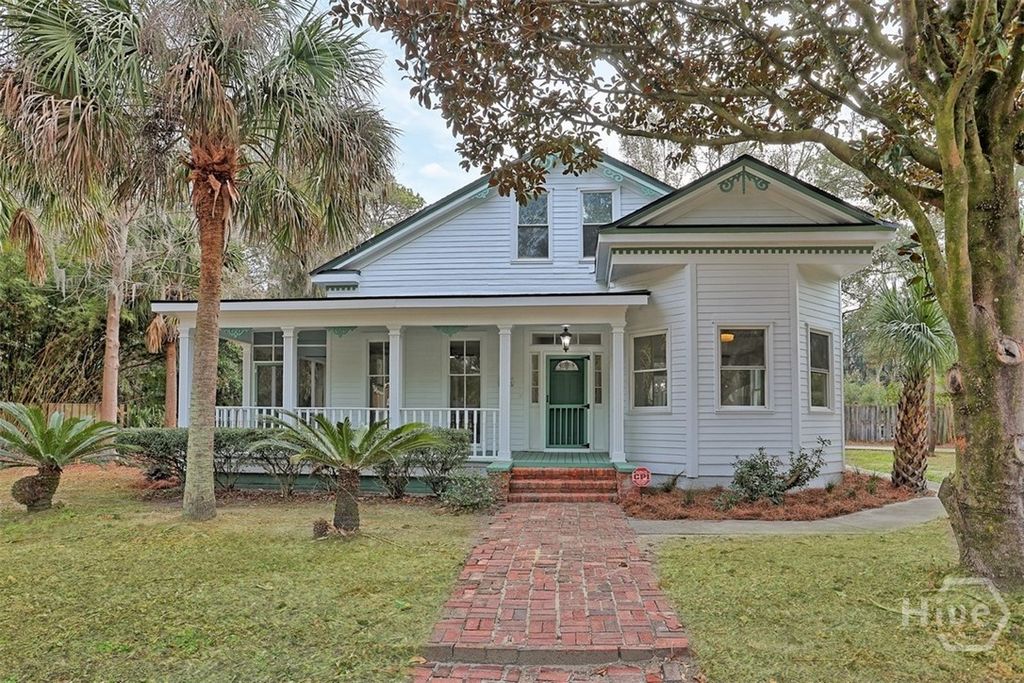 Photo of 3206 Whatley Avenue, Thunderbolt, GA 31404 (MLS # SA348037)