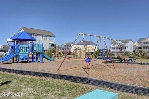 Tiny photo for 104 Summer Winds Place #104, Surf City, NC 28445 (MLS # 100546562)