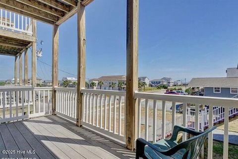 Tiny photo for 104 Summer Winds Place #104, Surf City, NC 28445 (MLS # 100546562)
