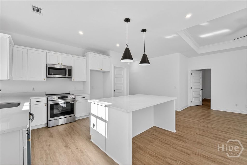 Photo of 1072 Cottage Way, Darien, GA 31305 (MLS # SA347907)