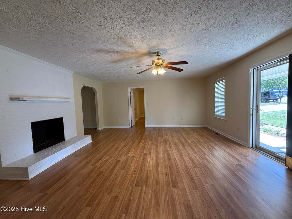 Photo of 422 King Lane, Thomson, GA 30824 (MLS # 100597047)