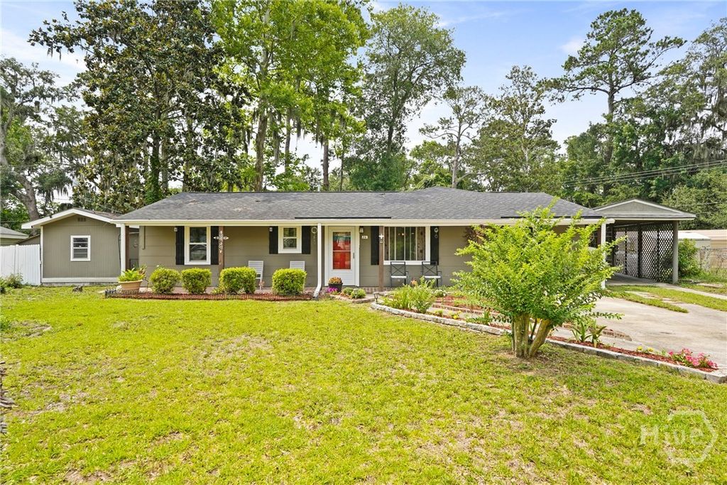 Photo of 26 Arthur Circle, Savannah, GA 31406 (MLS # SA348733)