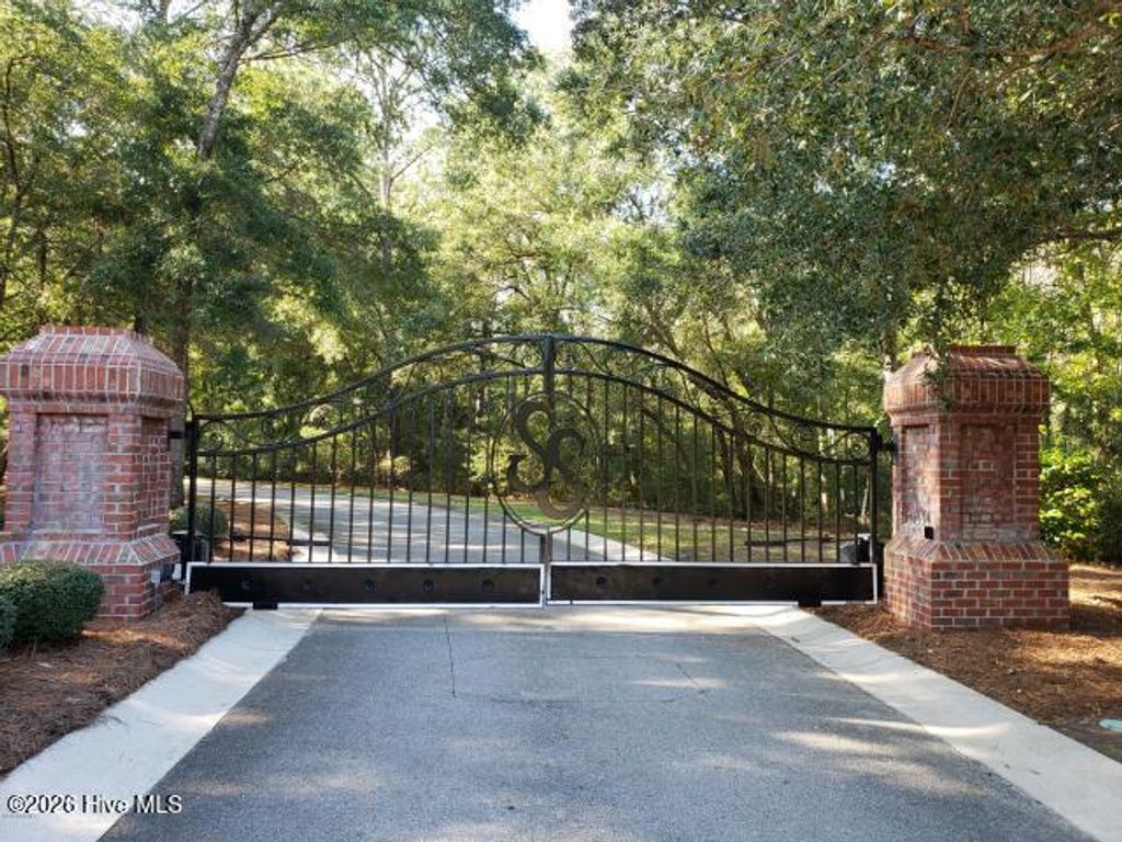 Photo of 635 S Seascape Boulevard SW, Supply, NC 28462 (MLS # 100558012)