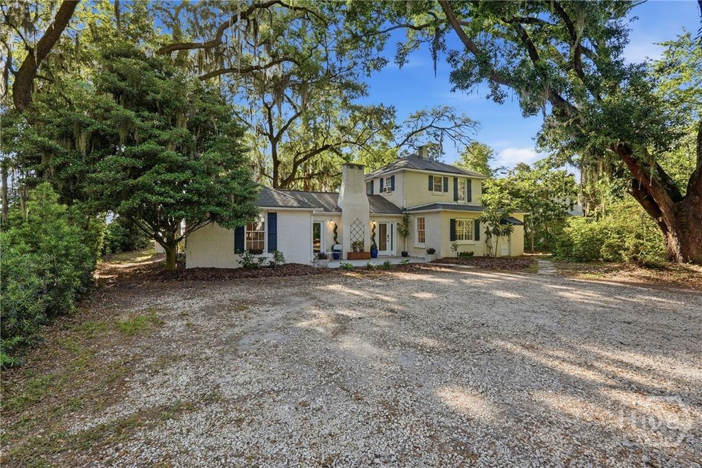 Photo of 1014 Wilmington Island Road, Savannah, GA 31410 (MLS # SA350945)