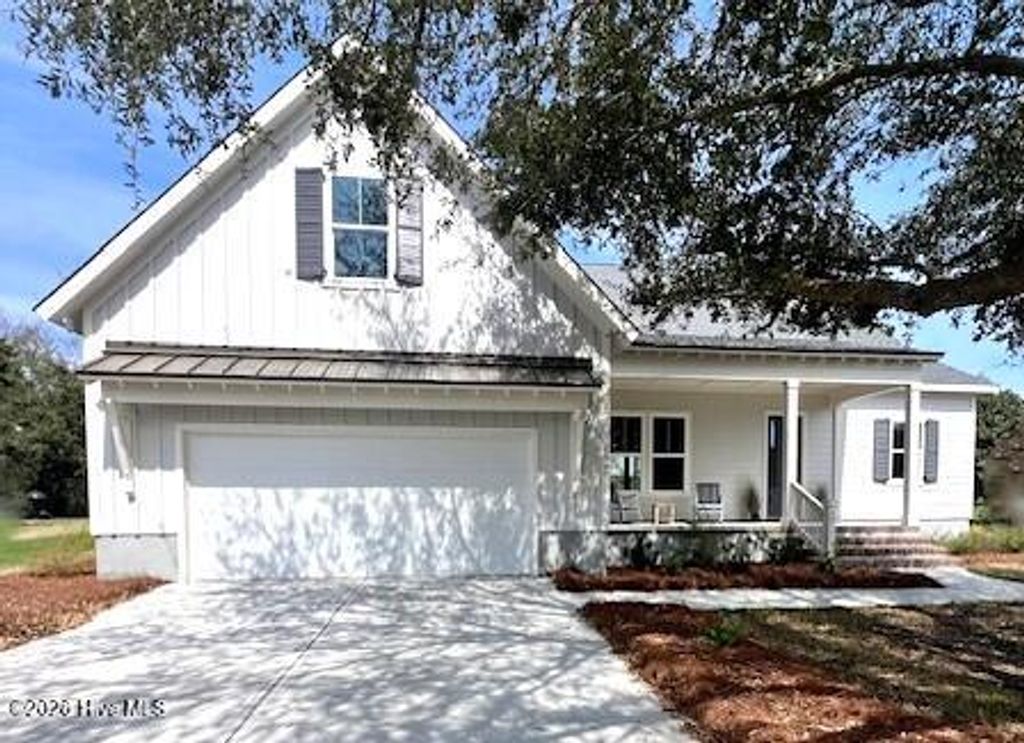Photo of 5988 Gray Squirrel Path, Southport, NC 28461 (MLS # 100560917)