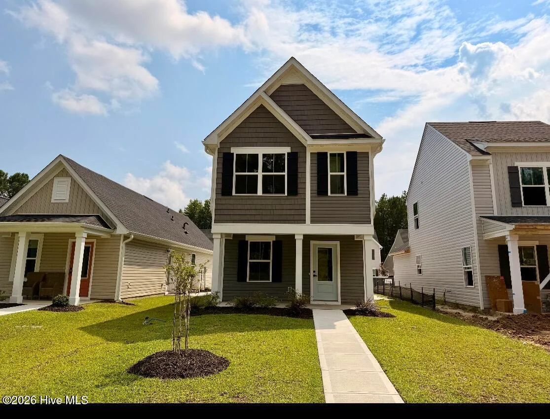 1424 Pine Log Trail NE