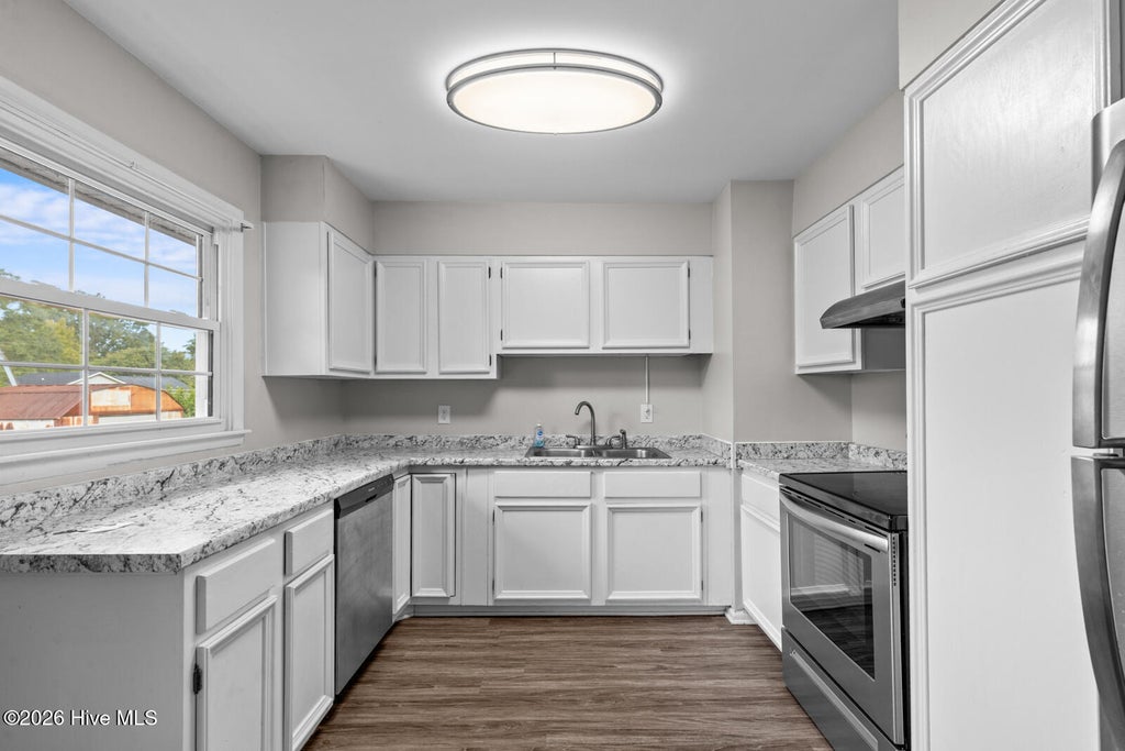 Photo of 113 Cardinal Road, Jacksonville, NC 28546 (MLS # 100609523)
