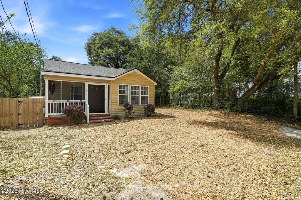 Photo of 1826 Waddell Street, Wilmington, NC 28401 (MLS # 100564510)