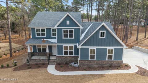 Homes For Sale - 112 Callis Circle<br/> West End, NC 27376