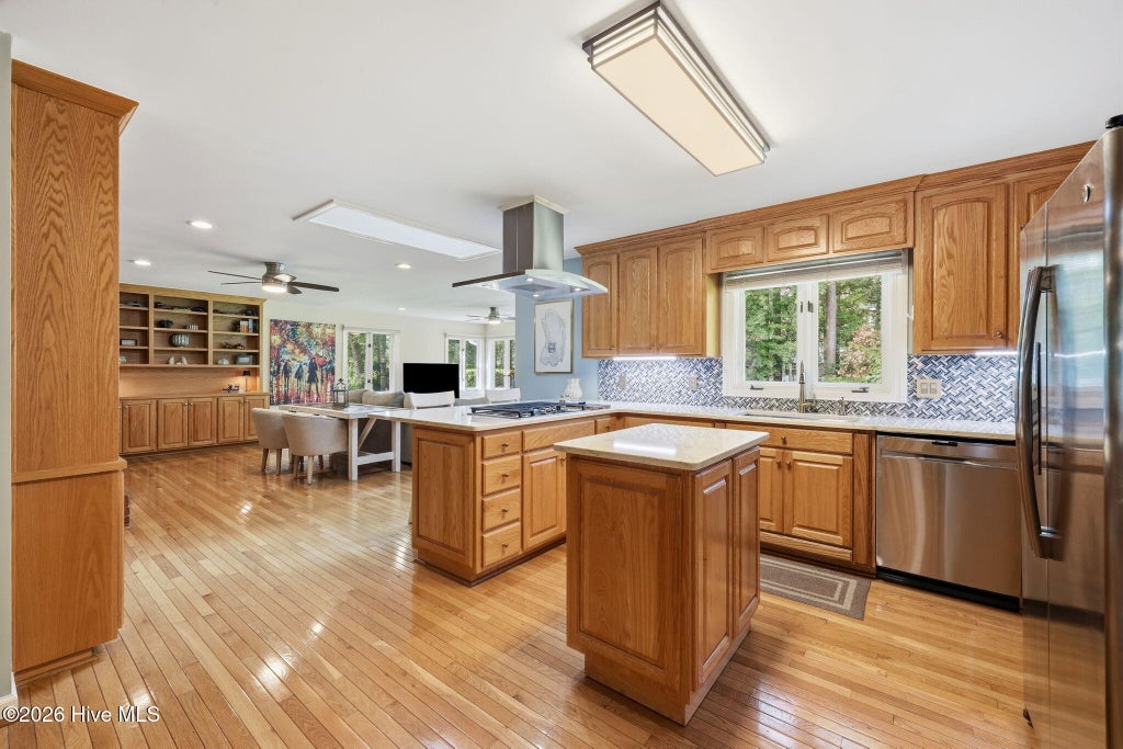 Photo of 1000 Colleton Way, Trent Woods, NC 28562 (MLS # 100589007)