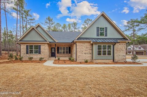 Homes For Sale - 15941 Old Orchard Court<br/> Wagram, NC 28396