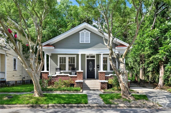 809 E BOLTON ST, SAVANNAH, GA 31401 - Image 82f63bbcf332e2247ee2e15398a96705/1521758682
