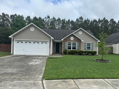 Photo of 2004 W T. Whitehead Drive, Jacksonville, NC 28546 (MLS # 100576601)