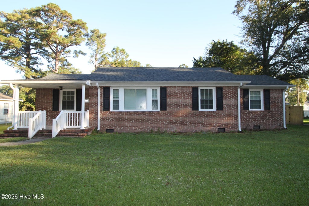 Photo of 210 Kenneth Boulevard, Havelock, NC 28532 (MLS # 100608449)
