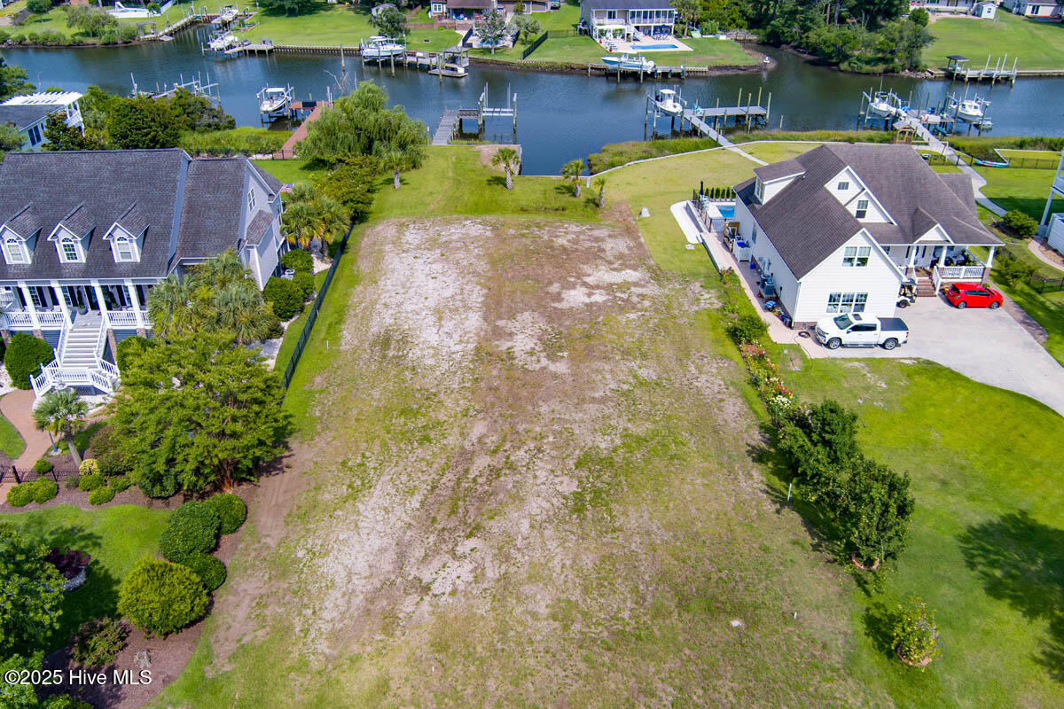 119 L 10 Cape Point Boulevard