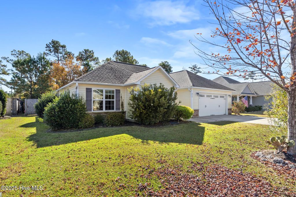 Photo of 215 Marsh Haven Drive, Sneads Ferry, NC 28460 (MLS # 100542245)