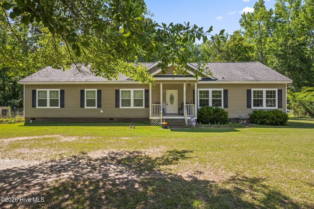 Photo of 431 Bonnie Avenue, Smithfield, NC 27577 (MLS # 100575089)