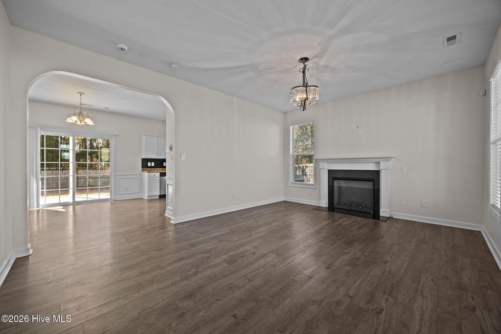 Photo of 712 Dexter Court, Jacksonville, NC 28546 (MLS # 100550395)