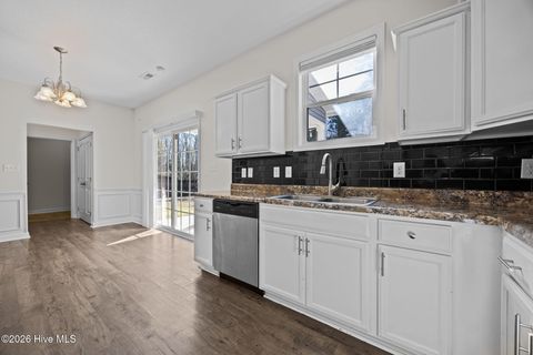 Tiny photo for 712 Dexter Court, Jacksonville, NC 28546 (MLS # 100550395)