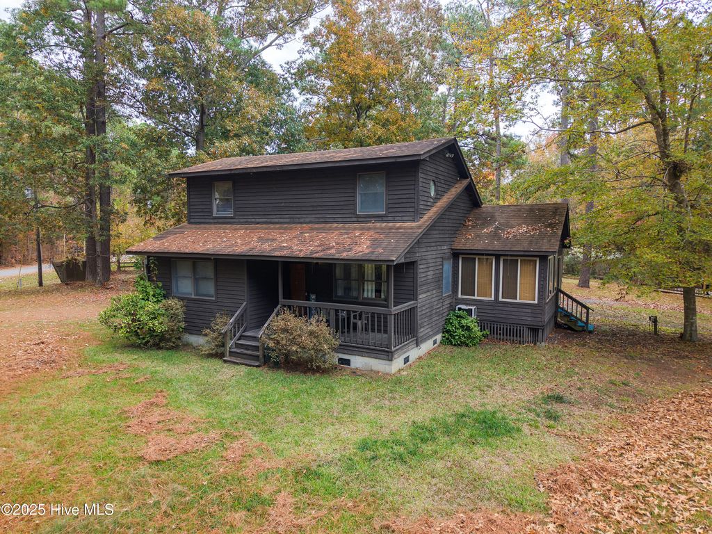 Photo of 243 Pirate Cove Way, Hertford, NC 27944 (MLS # 100553455)