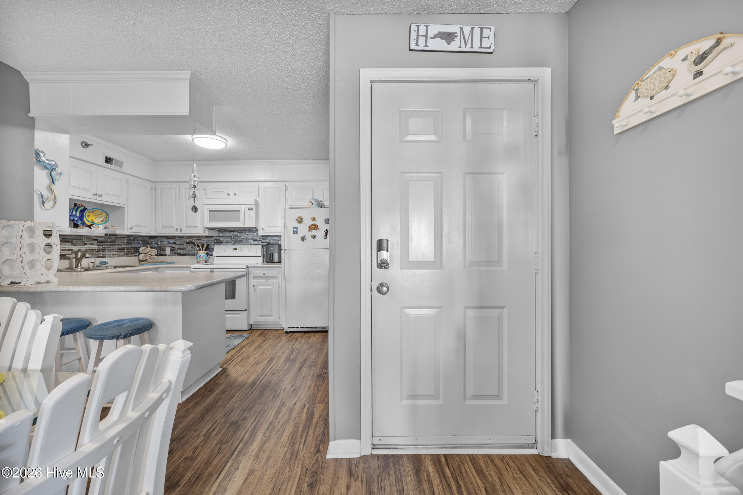 1896 New River Inlet Road 1315