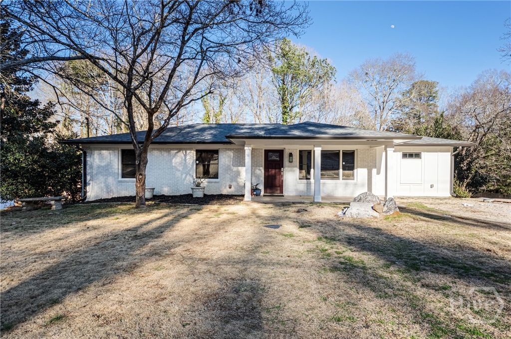 Photo of 704 Forest Heights Drive, Athens, GA 30606 (MLS # CL348220)