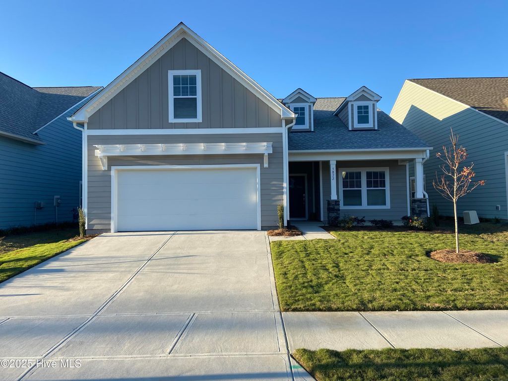 Photo of 5872 Park West Circle, Leland, NC 28451 (MLS # 100544805)