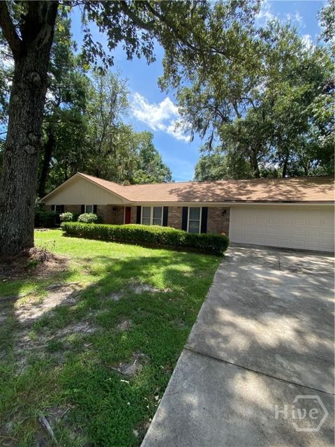 Homes For Rent - 15 Beaver Run Drive<br/> Savannah, GA 31419