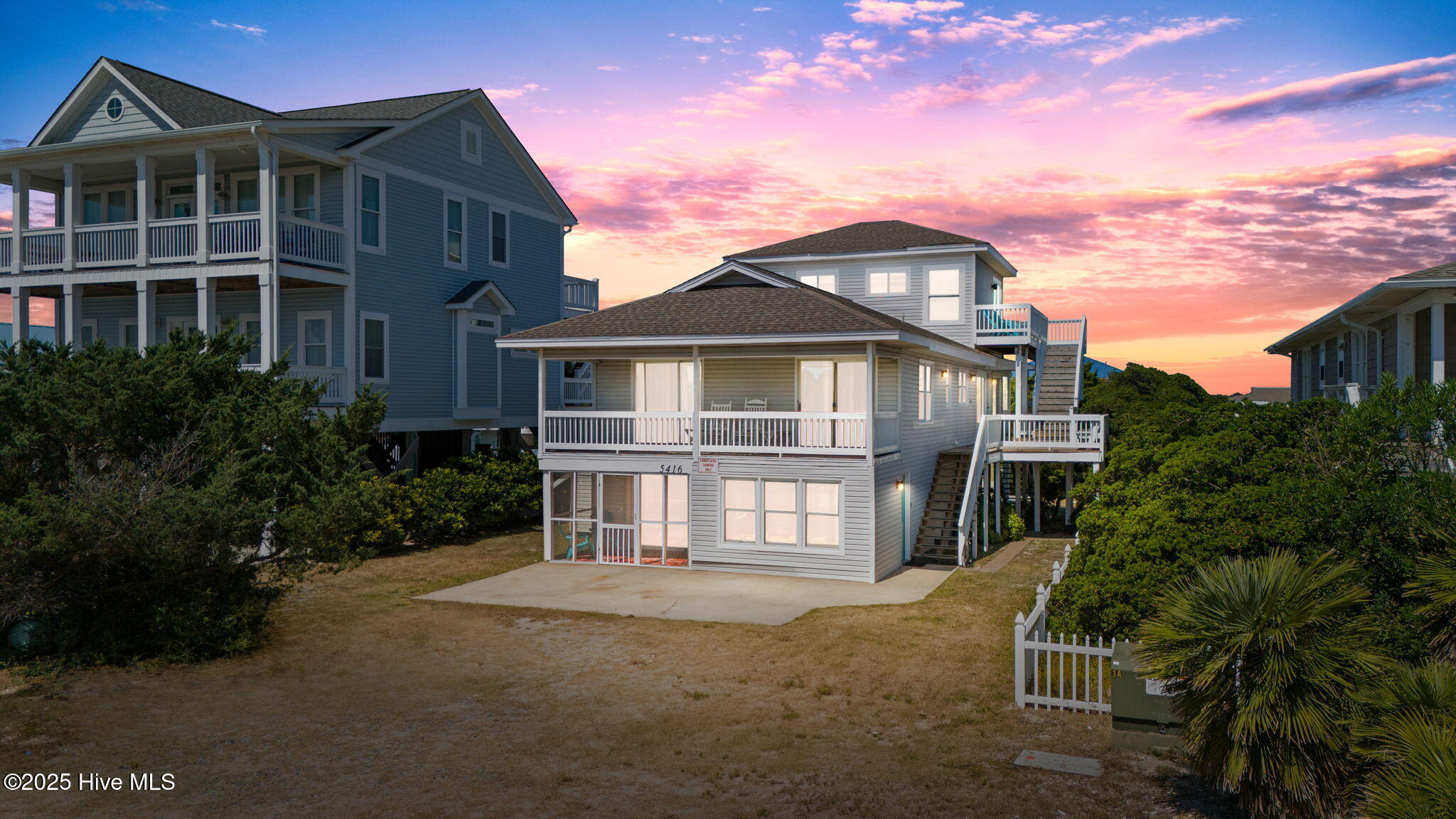 Oak Island, North Carolina 28465, United States, 6 Bedrooms Bedrooms, ,4 BathroomsBathrooms,Residential,Active,255807