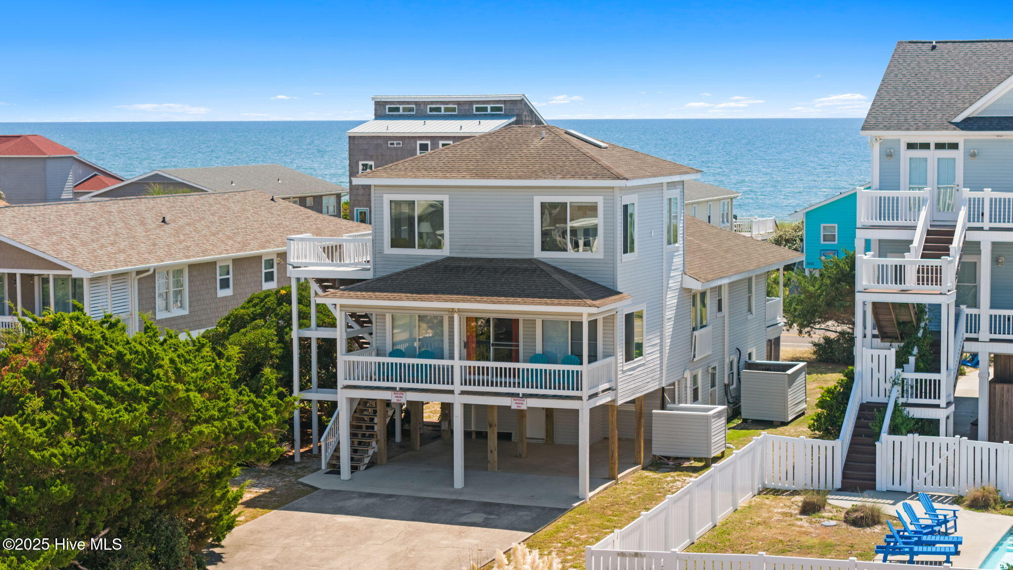 Oak Island, North Carolina 28465, United States, 6 Bedrooms Bedrooms, ,4 BathroomsBathrooms,Residential,Active,255807