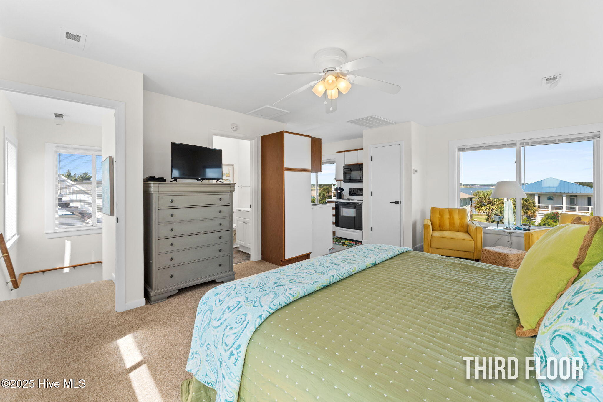 Oak Island, North Carolina 28465, United States, 6 Bedrooms Bedrooms, ,4 BathroomsBathrooms,Residential,Active,255807