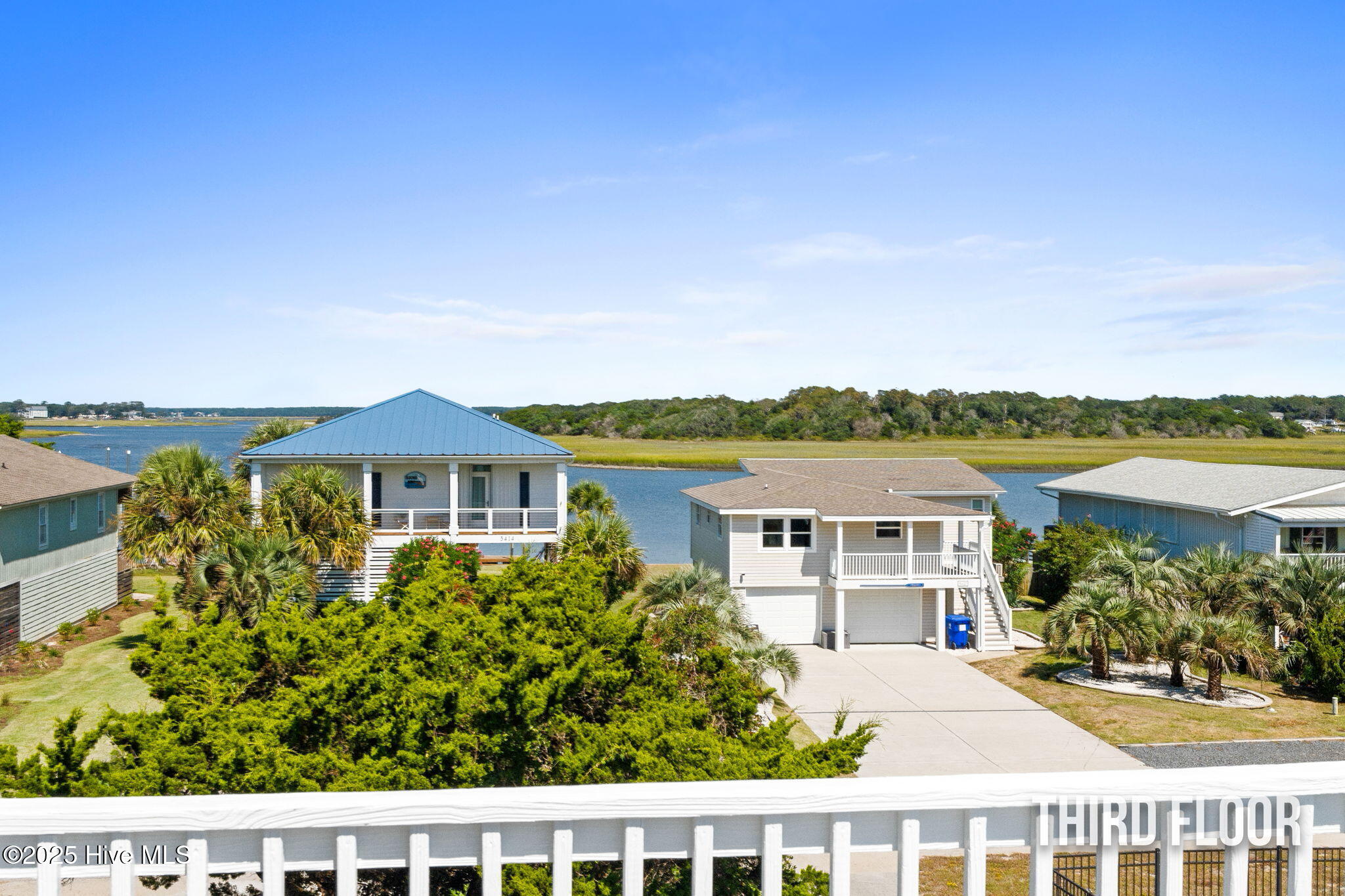 Oak Island, North Carolina 28465, United States, 6 Bedrooms Bedrooms, ,4 BathroomsBathrooms,Residential,Active,255807