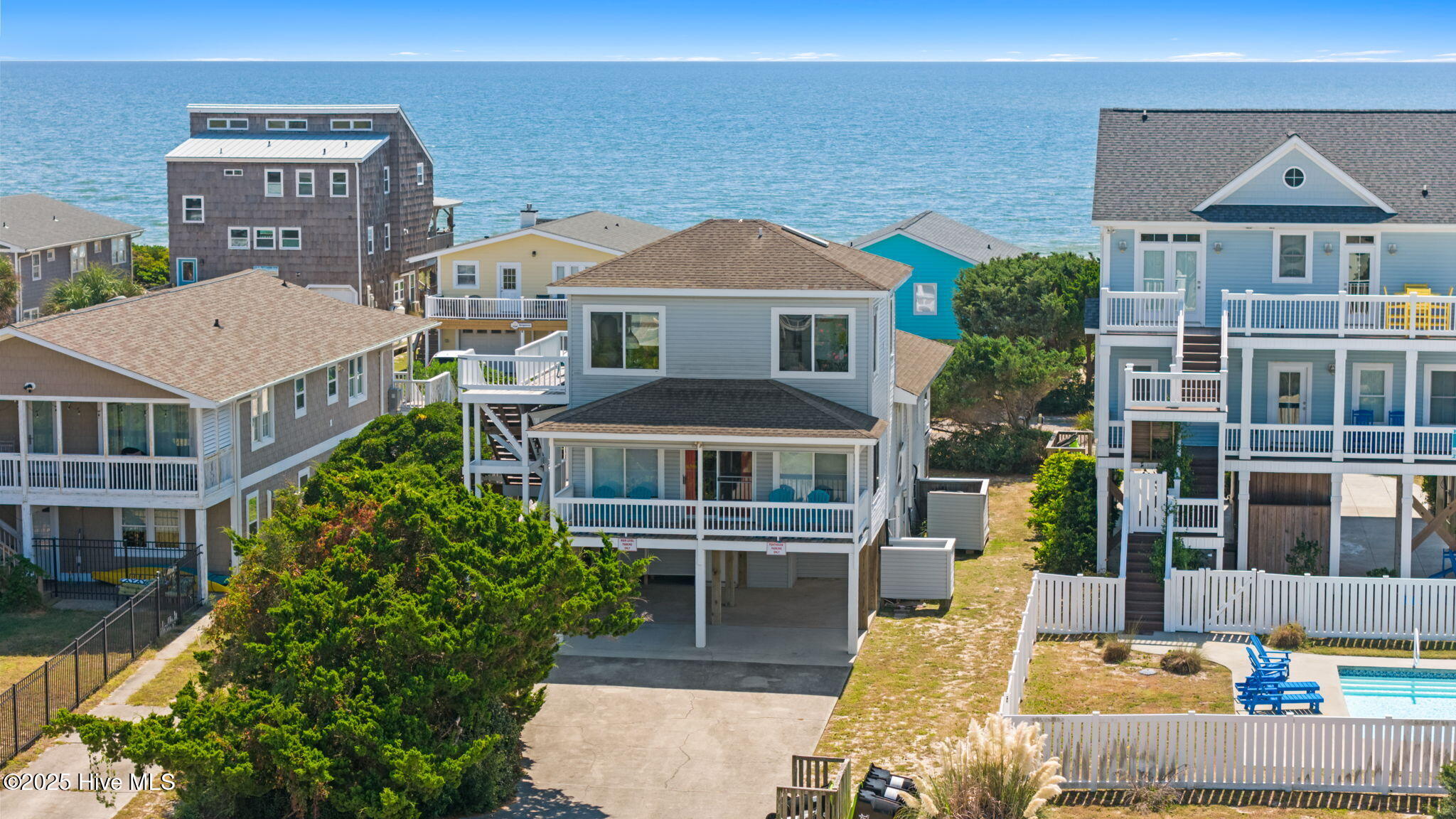 Oak Island, North Carolina 28465, United States, 6 Bedrooms Bedrooms, ,4 BathroomsBathrooms,Residential,Active,255807