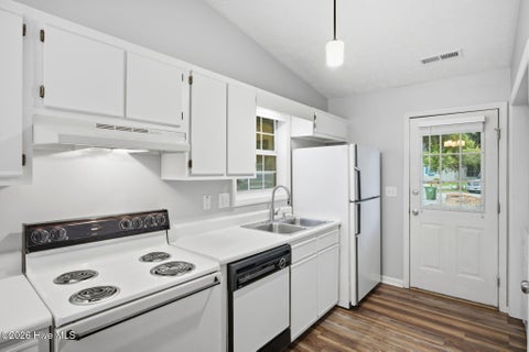 Tiny photo for 630 Varsity Drive, Wilmington, NC 28403 (MLS # 100604472)