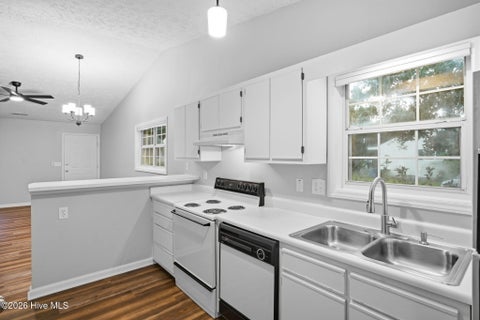 Tiny photo for 630 Varsity Drive, Wilmington, NC 28403 (MLS # 100604472)